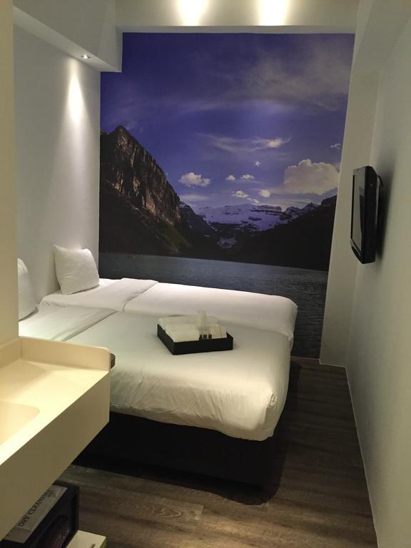 Moon 23 Hotel Сингапур Екстериор снимка