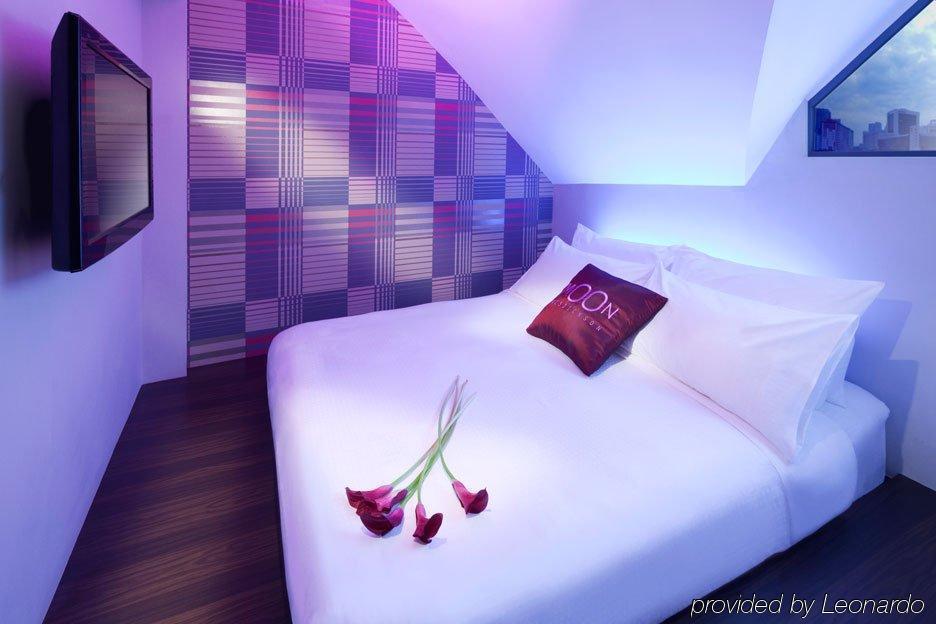 Moon 23 Hotel Сингапур Екстериор снимка